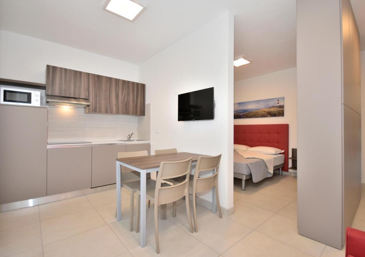 Iris Suite Bibione Extérieur photo