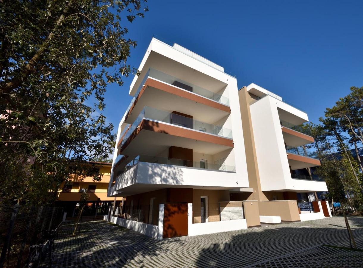 Iris Suite Bibione Extérieur photo