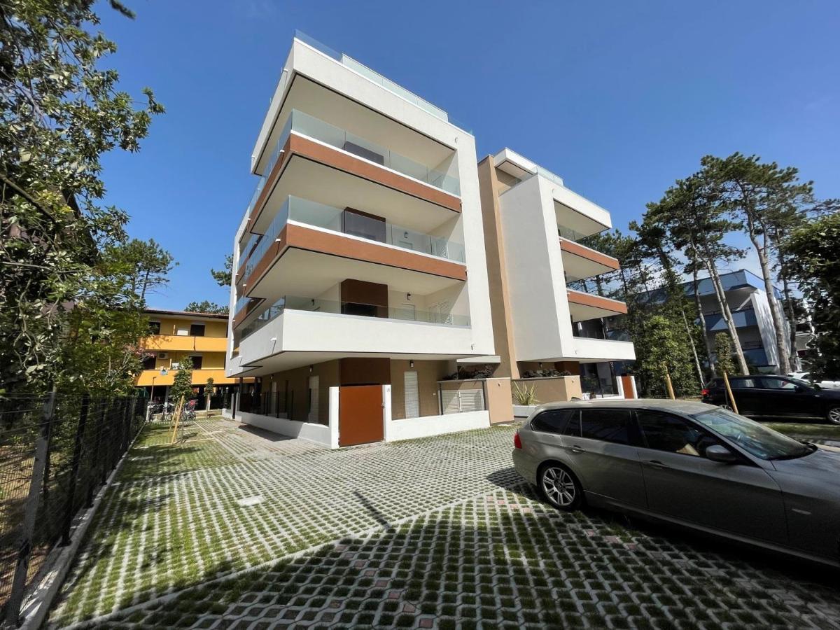 Iris Suite Bibione Extérieur photo