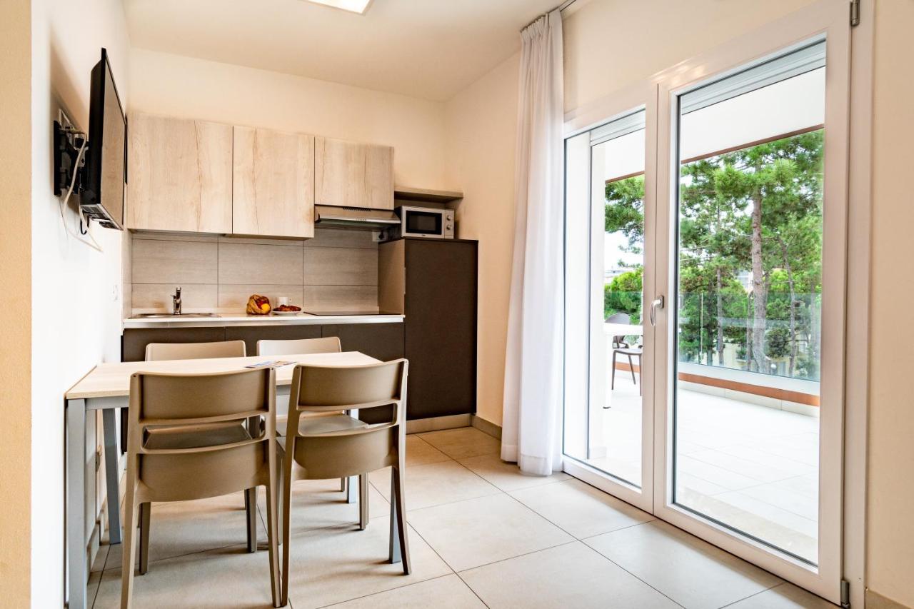 Iris Suite Bibione Extérieur photo